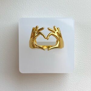 Gold Heart Hand Ring